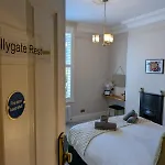 Gillygate Rest