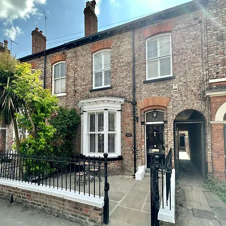 Gillygate Rest * York